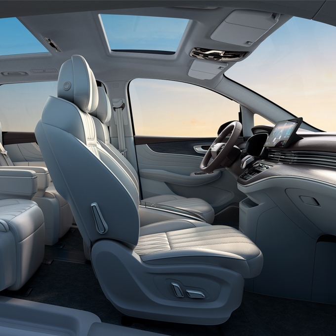 2023 MPV EV Car 7 asientos Roewe Imax8 para viajar Nuevo vehículo de energía de larga distancia 4