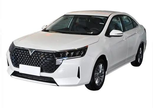 Front Wheel Drive Dongfeng Venucia D60 Ev Electric Car New Energy Vehicles