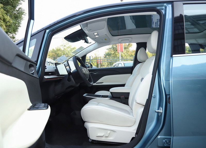 High Speed Left Hand Drive Electric Cars Dongfeng Venucia Vx6 Long Range Chinese Suv